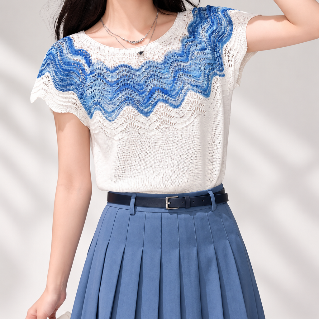 Sophie Women’s Wave Lace Short Sleeve Knit Top