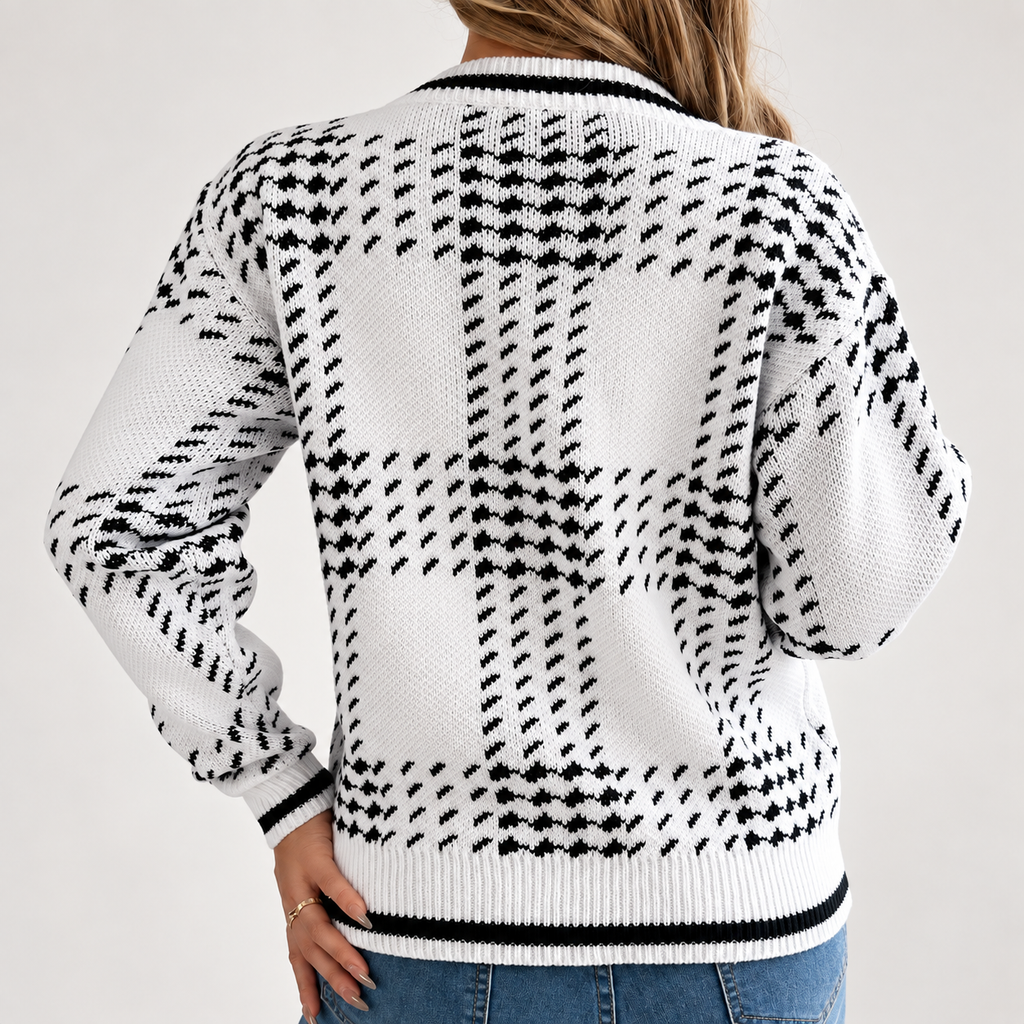 Beatrice Women’s Plaid V-Neck Knit Sweater