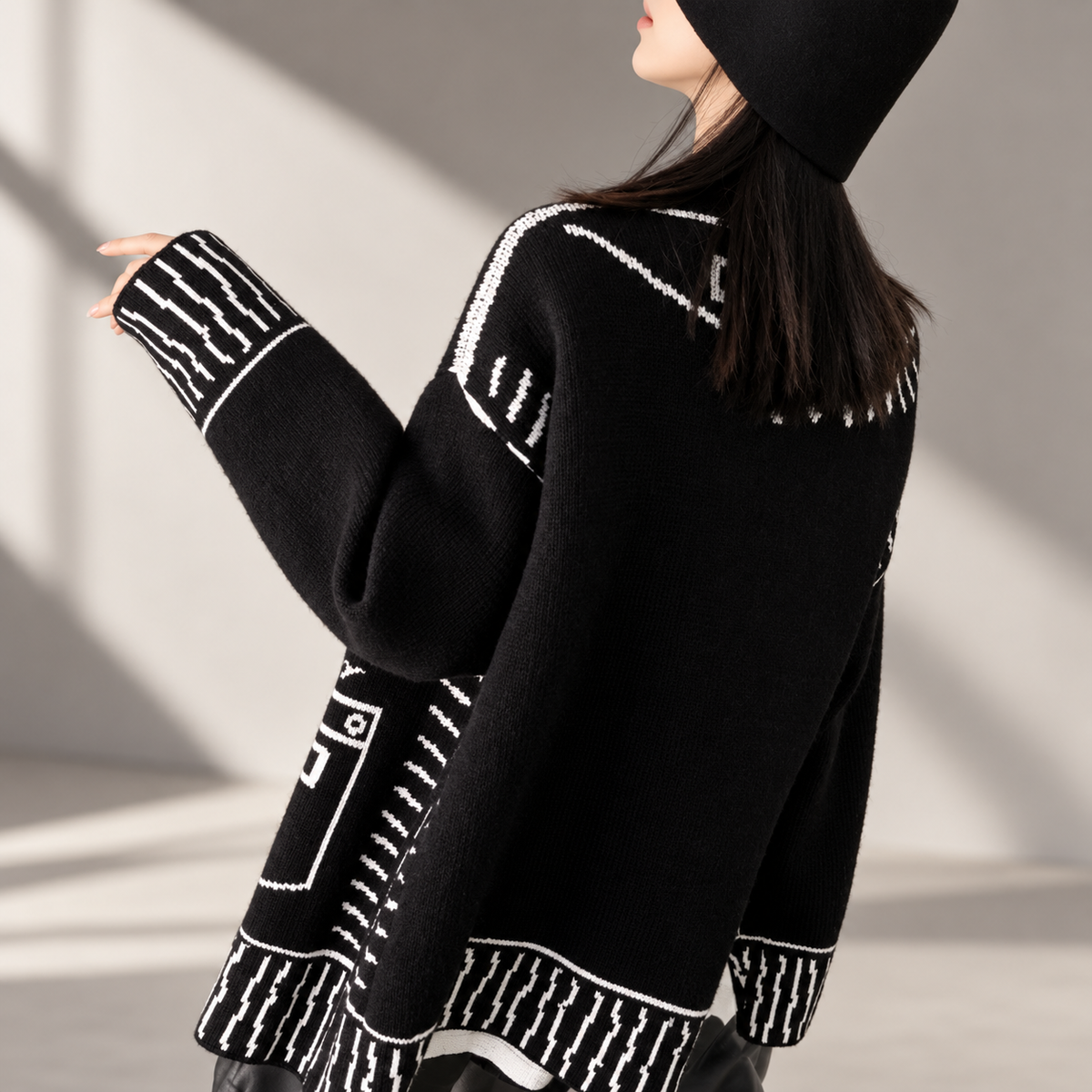 Margot Women’s Contrast Knit Cardigan