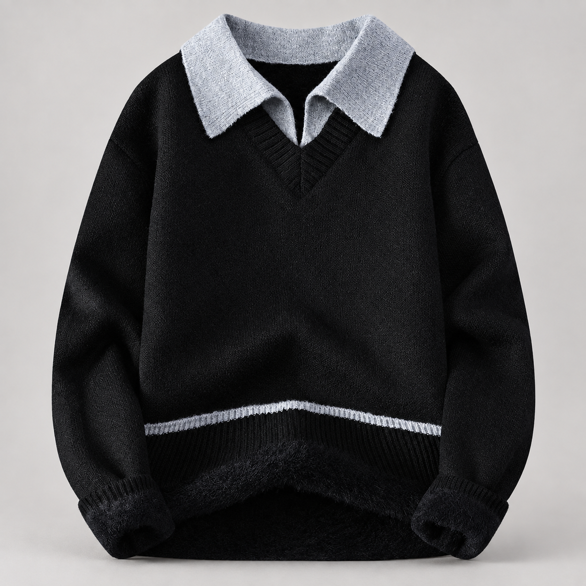 Hartford Contrast Collar V-Neck Knit Pullover Sweater