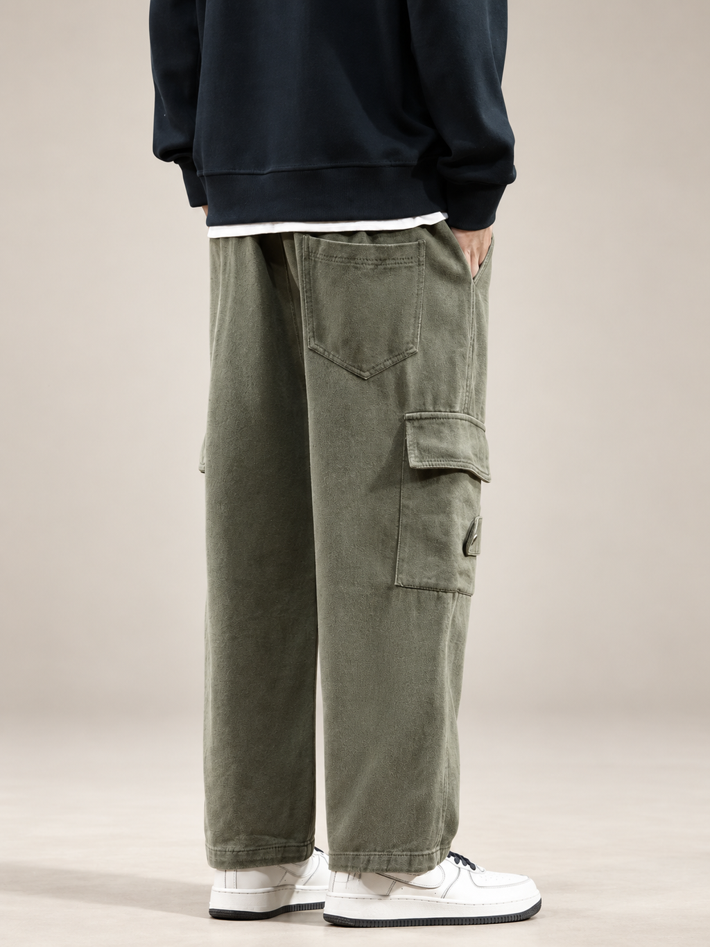 Bastien Men’s Relaxed Fit Cargo Pants with Flap Pockets