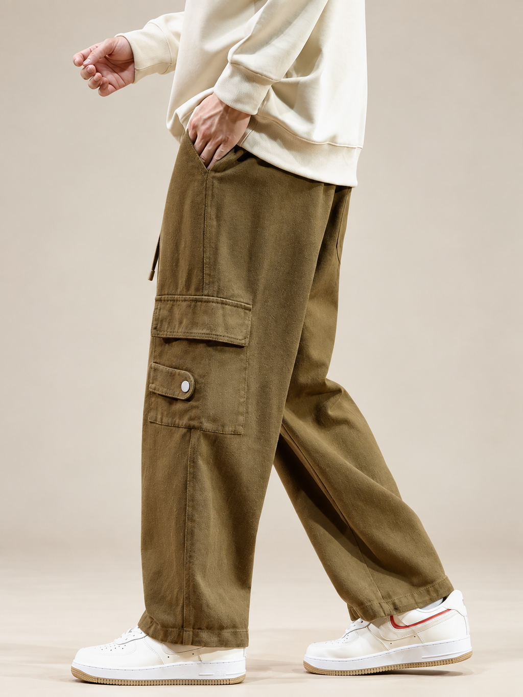 Bastien Men’s Relaxed Fit Cargo Pants with Flap Pockets