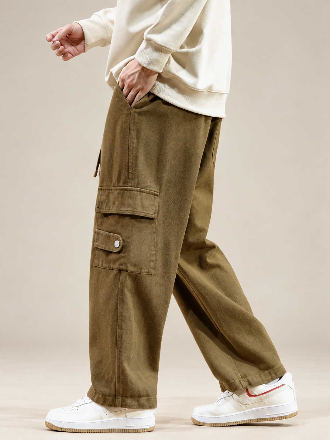 Bastien Men’s Relaxed Fit Cargo Pants with Flap Pockets