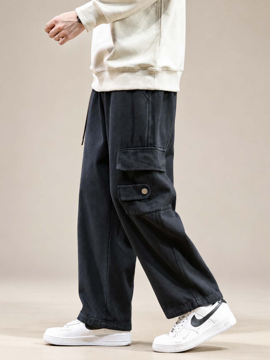 Bastien Men’s Relaxed Fit Cargo Pants with Flap Pockets