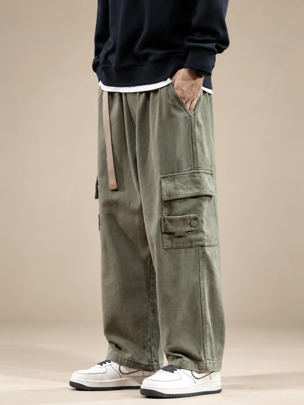 Bastien Men’s Relaxed Fit Cargo Pants with Flap Pockets