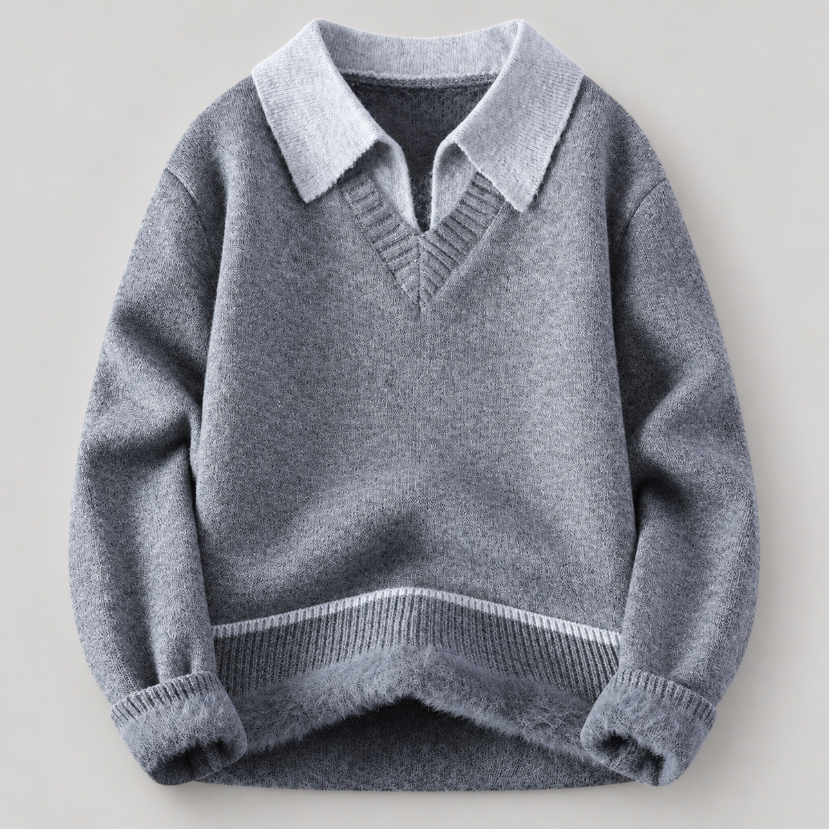 Hartford Contrast Collar V-Neck Knit Pullover Sweater